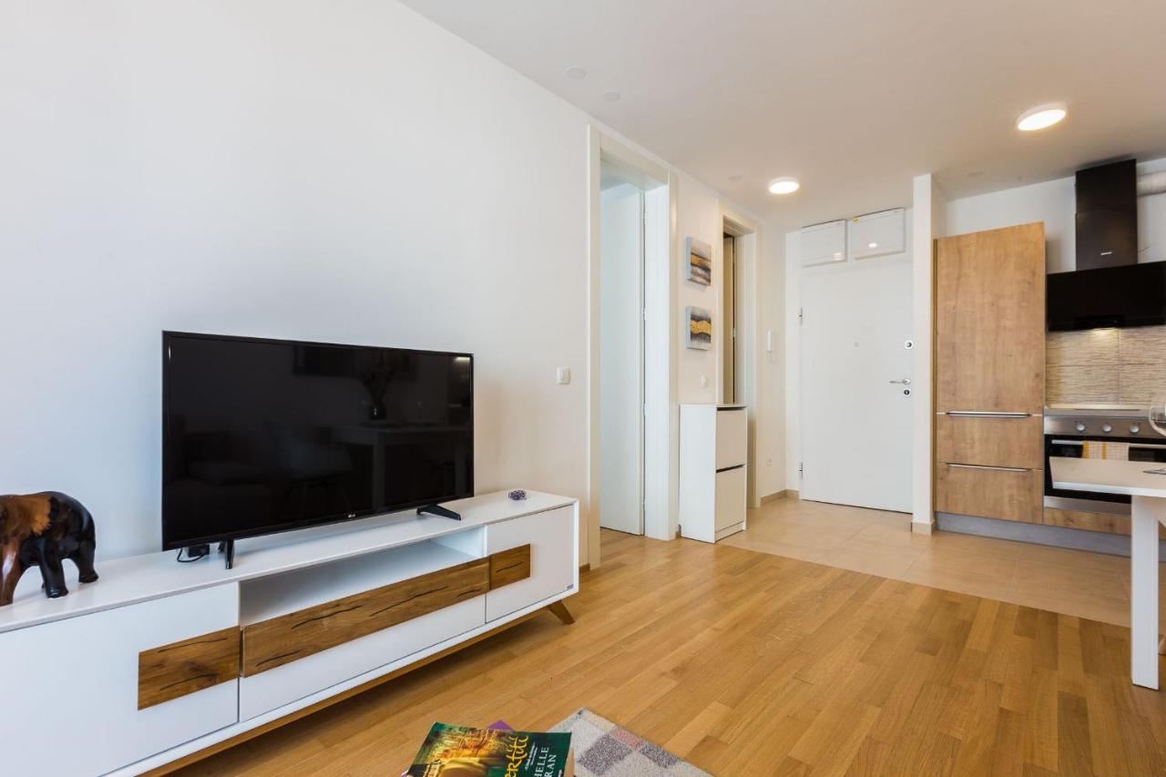 Tanja Modern Apartment With Balcony And Parking Garage Zadar Exterior foto