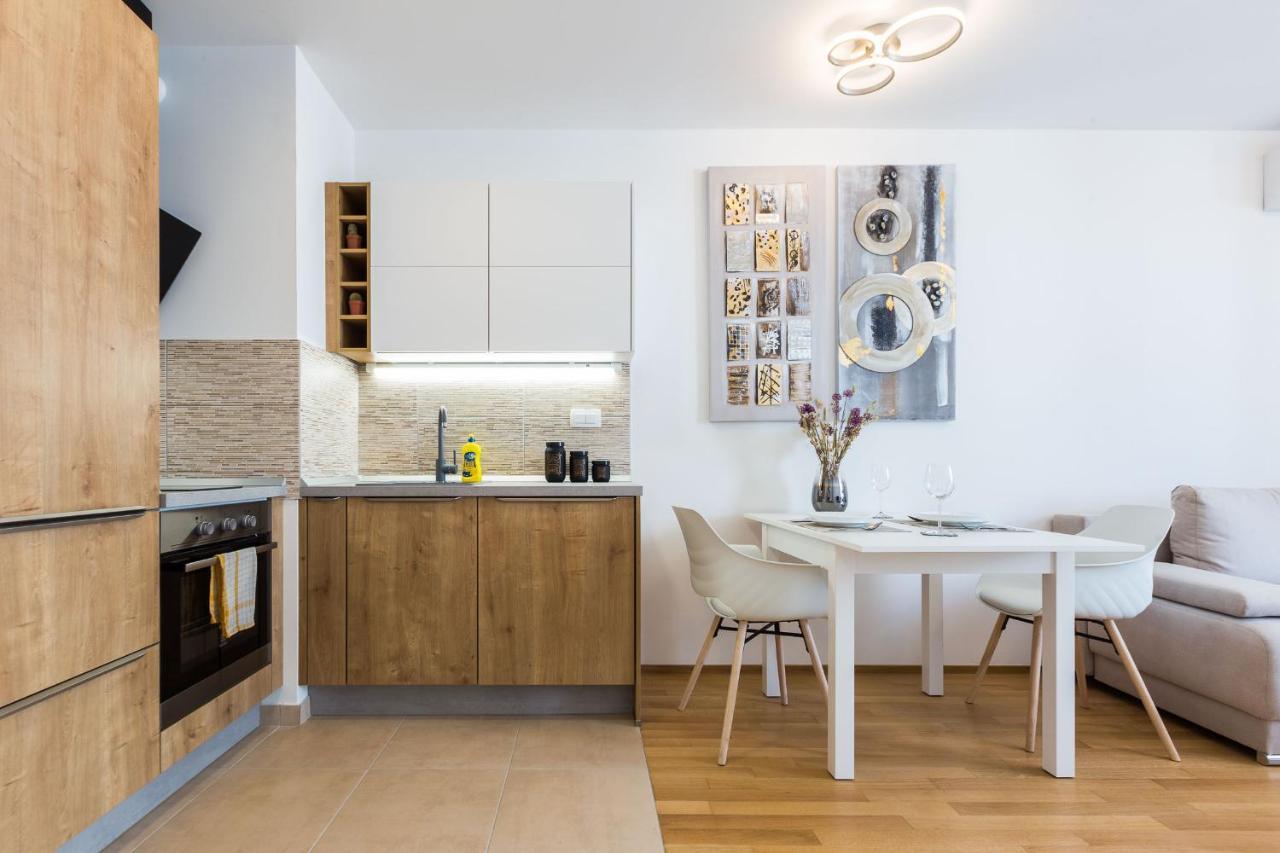 Tanja Modern Apartment With Balcony And Parking Garage Zadar Exterior foto